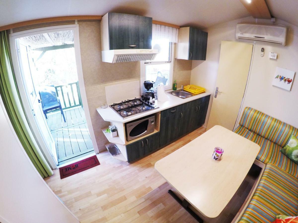 Accommodation Suzy ザダル エクステリア 写真