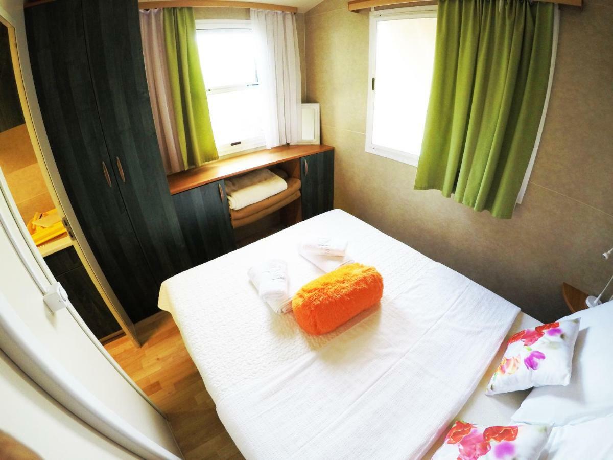 Accommodation Suzy ザダル エクステリア 写真