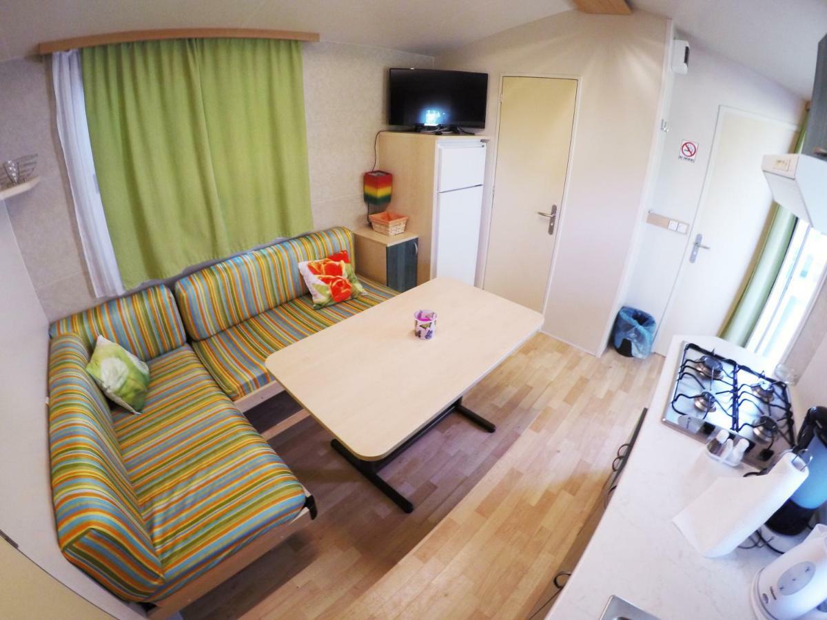 Accommodation Suzy ザダル エクステリア 写真