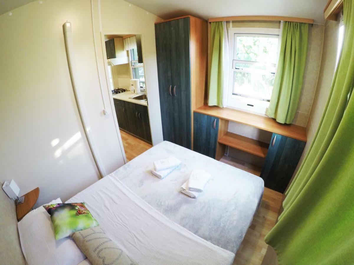 Accommodation Suzy ザダル エクステリア 写真