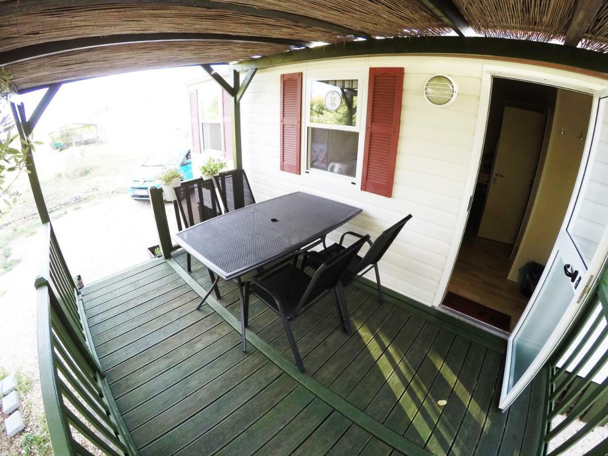 Accommodation Suzy ザダル エクステリア 写真